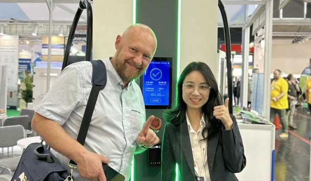 鴻嘉利閃耀2024歐洲智慧能源展丨聚焦創(chuàng)新技術(shù)，共筑全球碳中和未來(圖9)